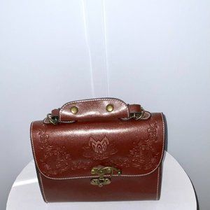 Faux Leather Clasp  Embossed Woman Handbag